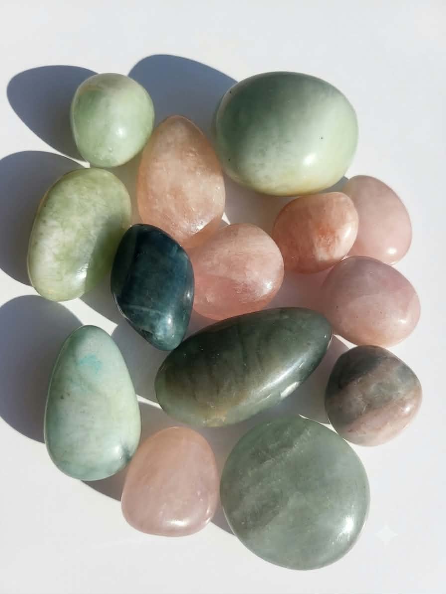 Galets de Béryl Pastel & Morganite – Douceur, Amour & Harmonie