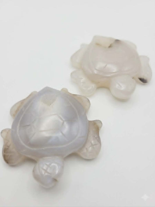 Tortue en Agate – Gardienne de la Sagesse & de la Protection Douce 🐢🌿