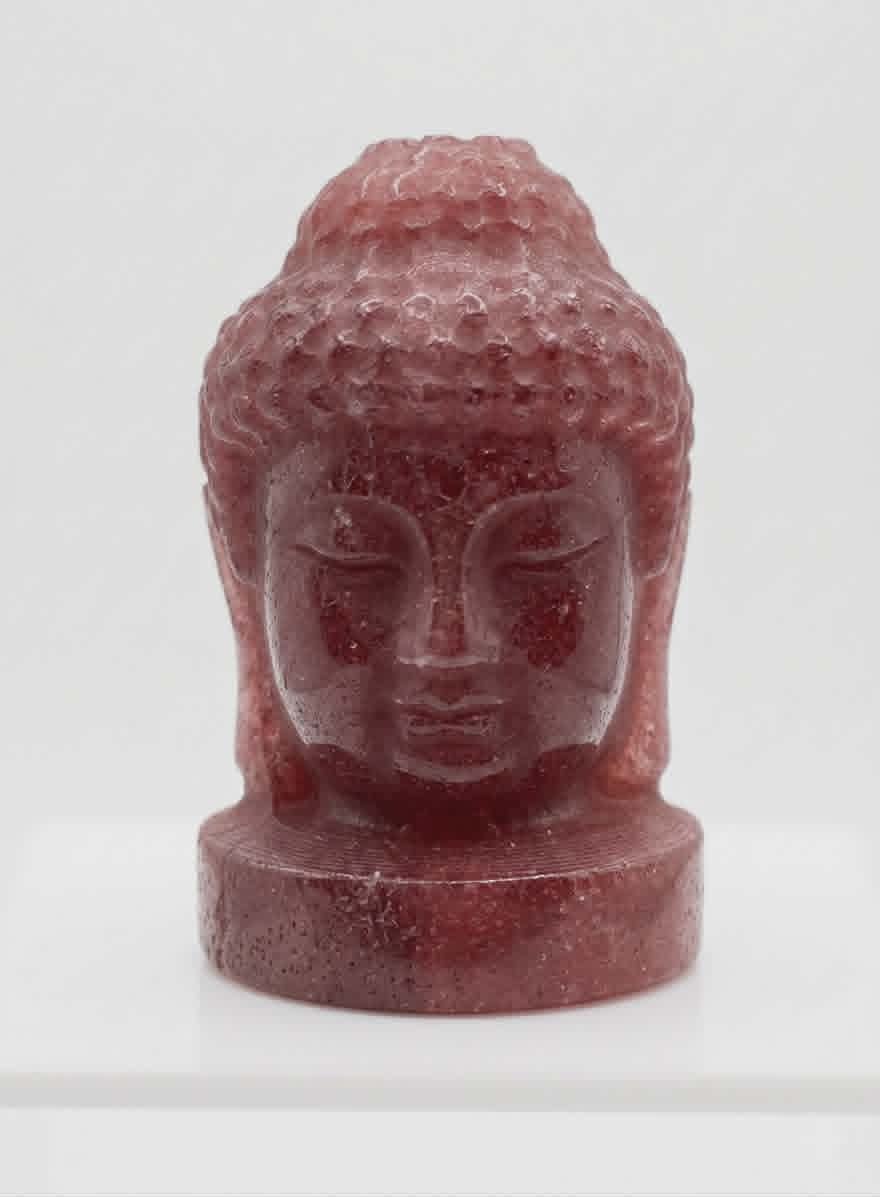 Bouddha en Quartz Fraise – Douceur du Cœur & Méditation Sacrée