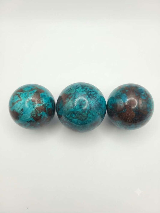Sphères Quantum Quattro — Synergie Shattuckite · Chrysocolla · Dioptase · Malachite · Quartz