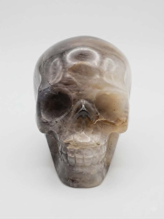 Crâne en Quartz Fumé & Inclusions d’Améthyste